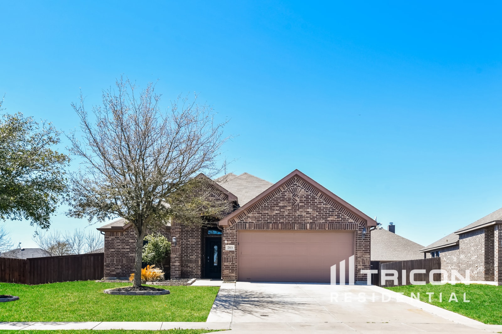 205 Old Spanish Trail Waxahachie TX