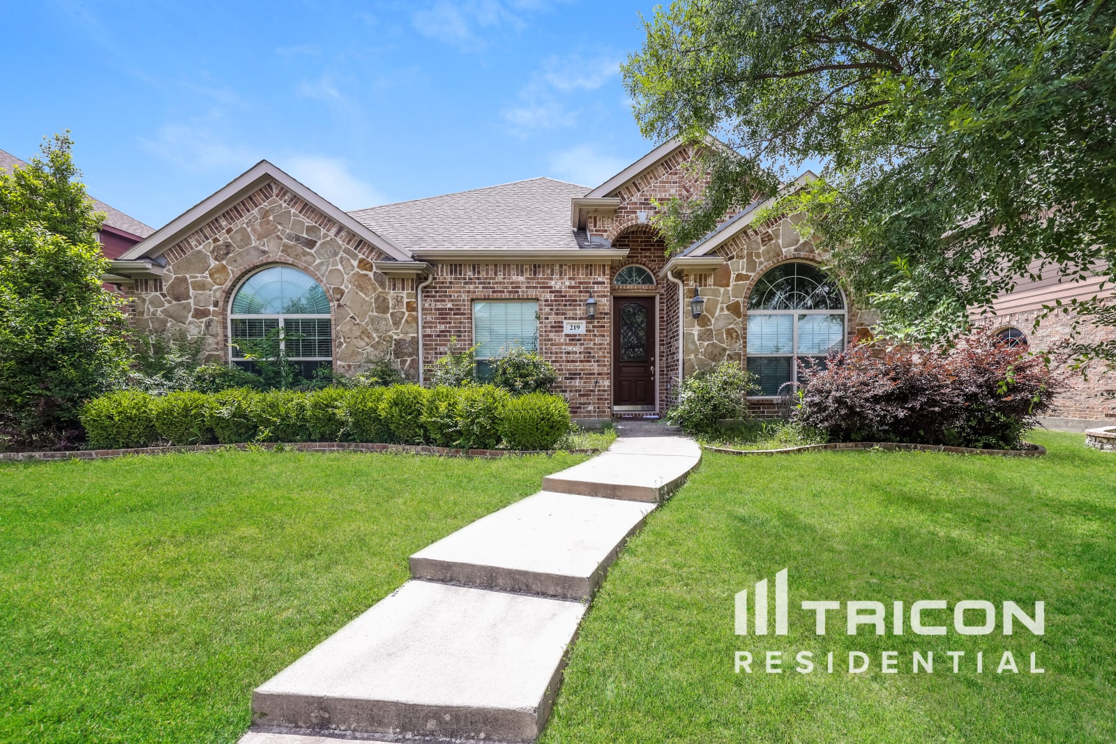 219 Hartley Lane Red Oak TX