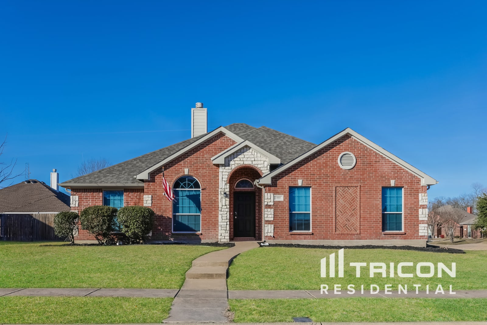 223 Troy Ln Red Oak TX