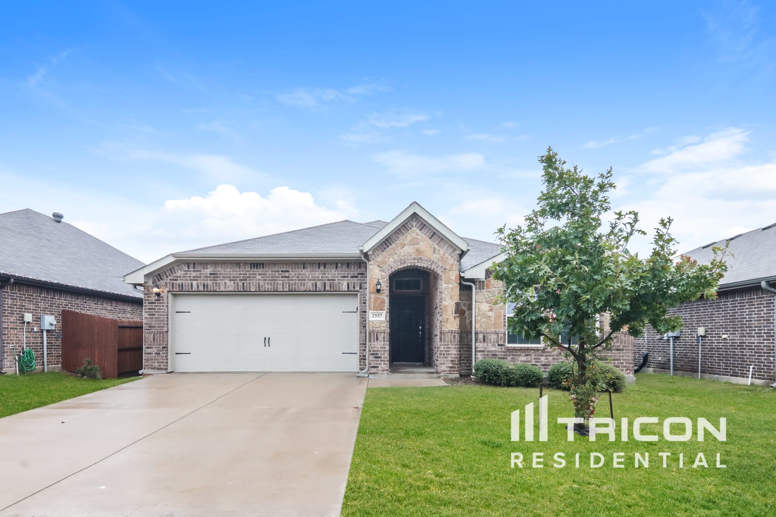 2557 Hadley Street Weatherford TX
