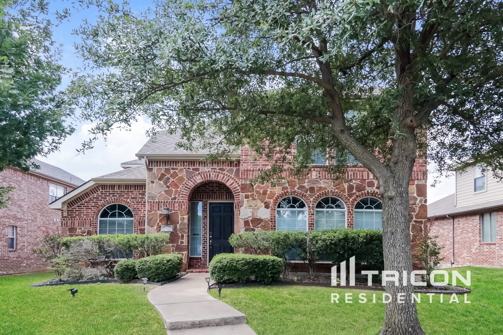 2785 Greenway Drive Frisco TX