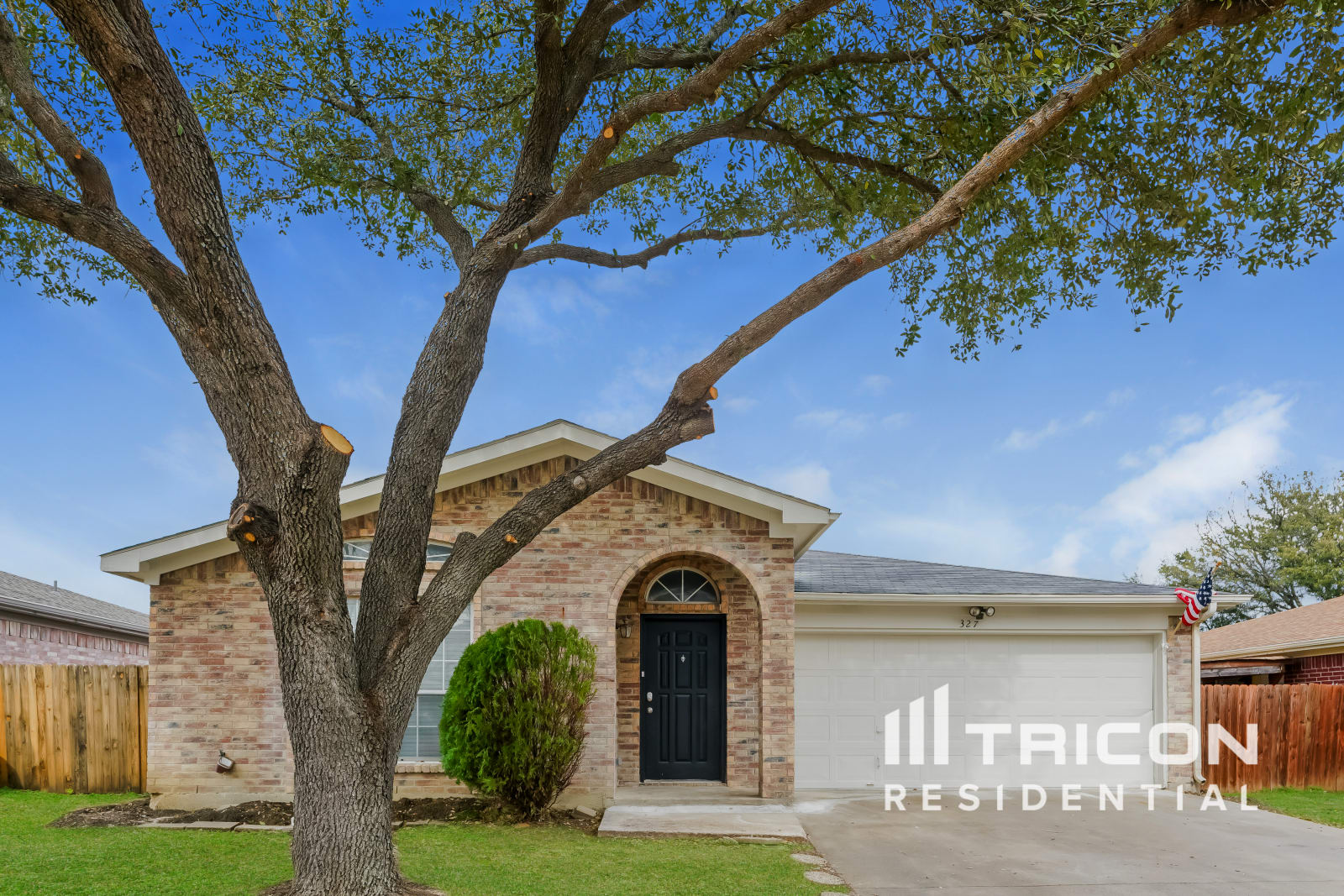 327 Moss Hill Drive Arlington TX