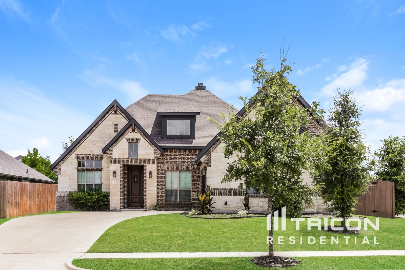 330 Abbott Lane Waxahachie TX