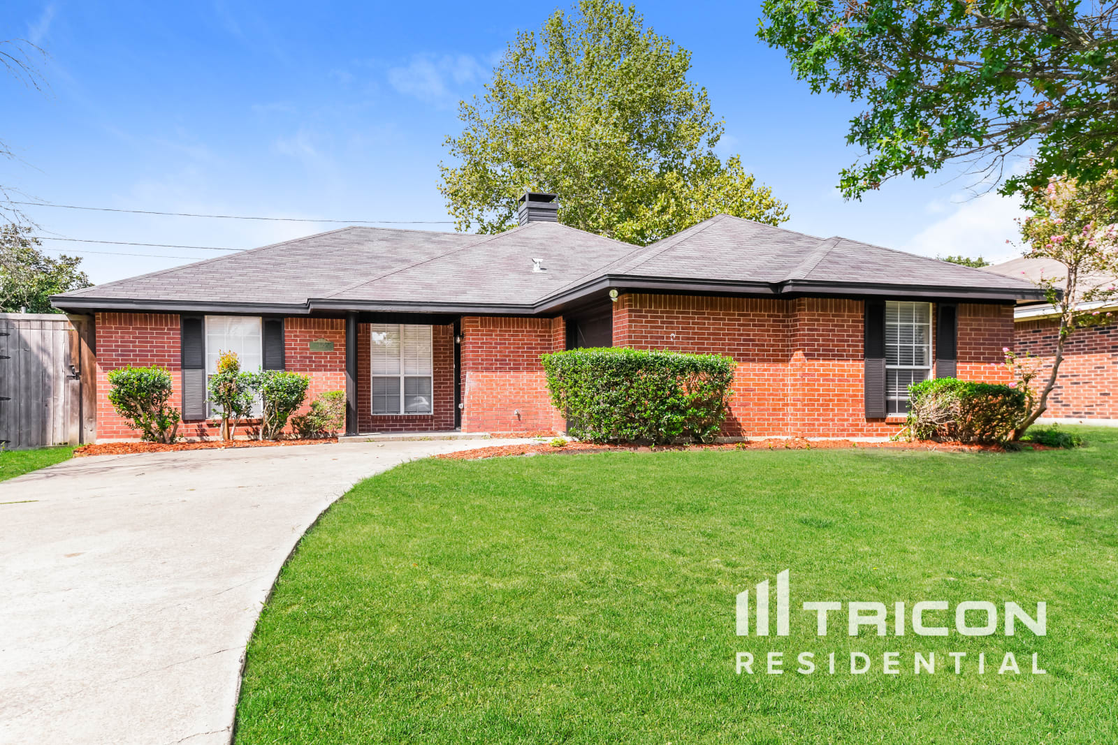 335 Pin Oak Lane Royse City TX
