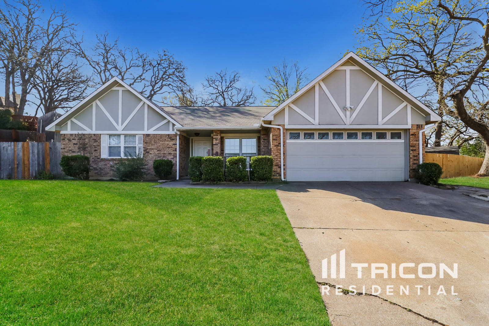 3412 Ridge Haven Cir Bedford TX