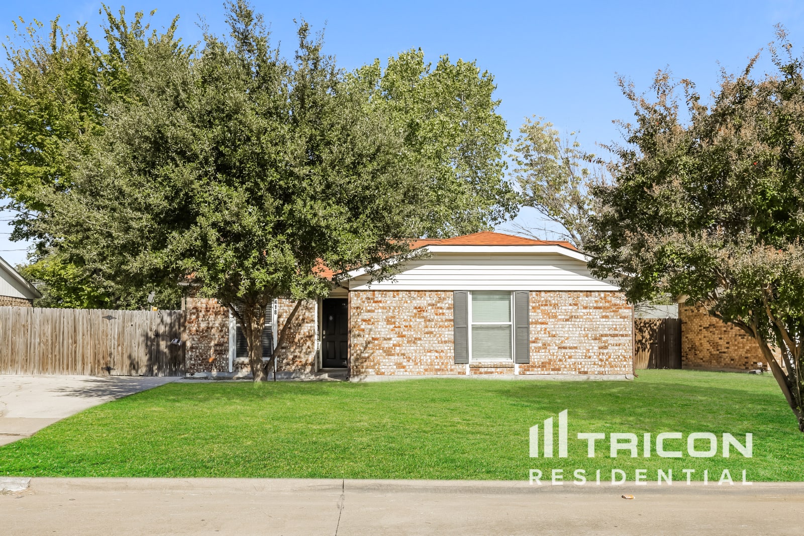 418 David Drive Grand Prairie TX