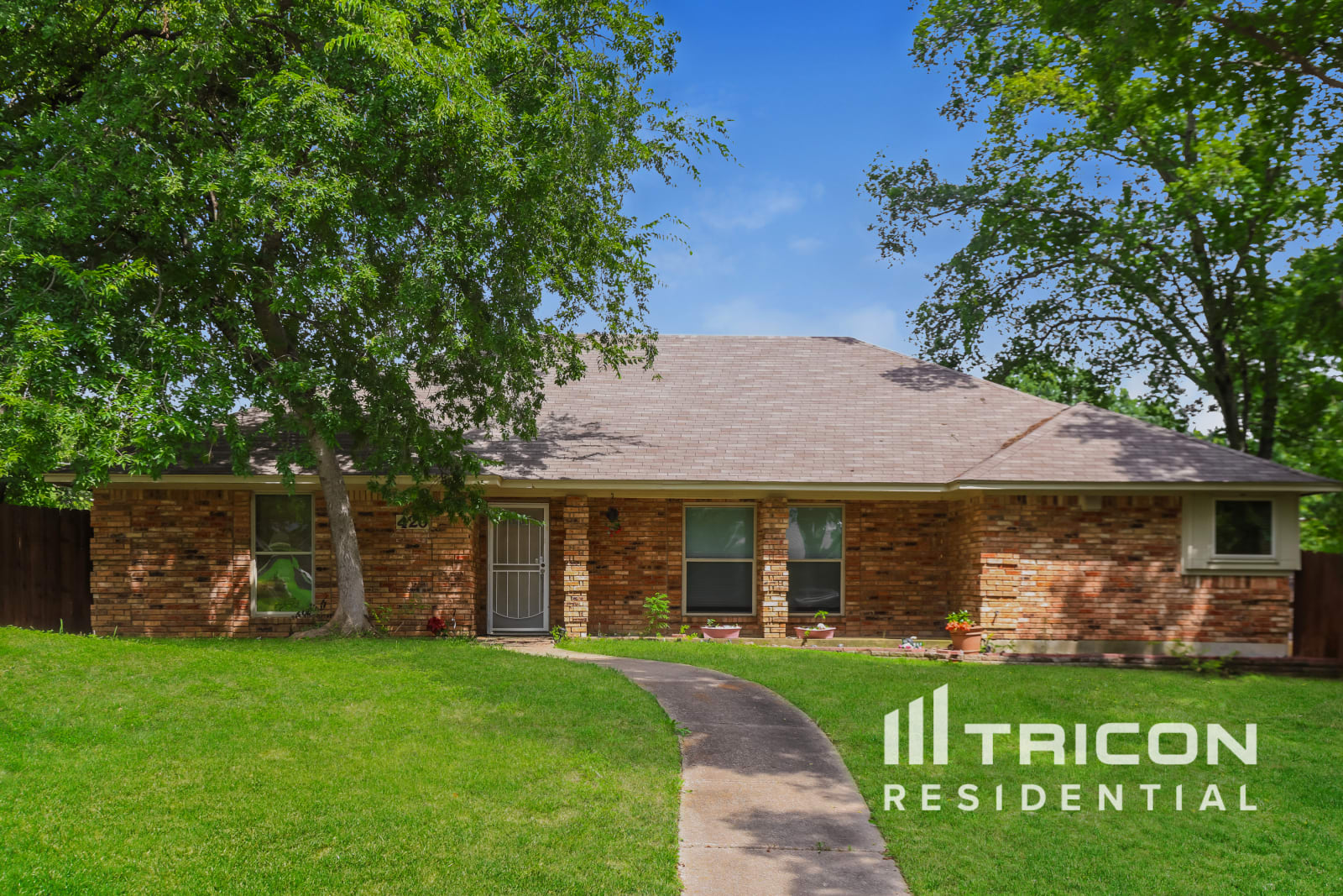420 Hillcroft Circle Duncanville TX
