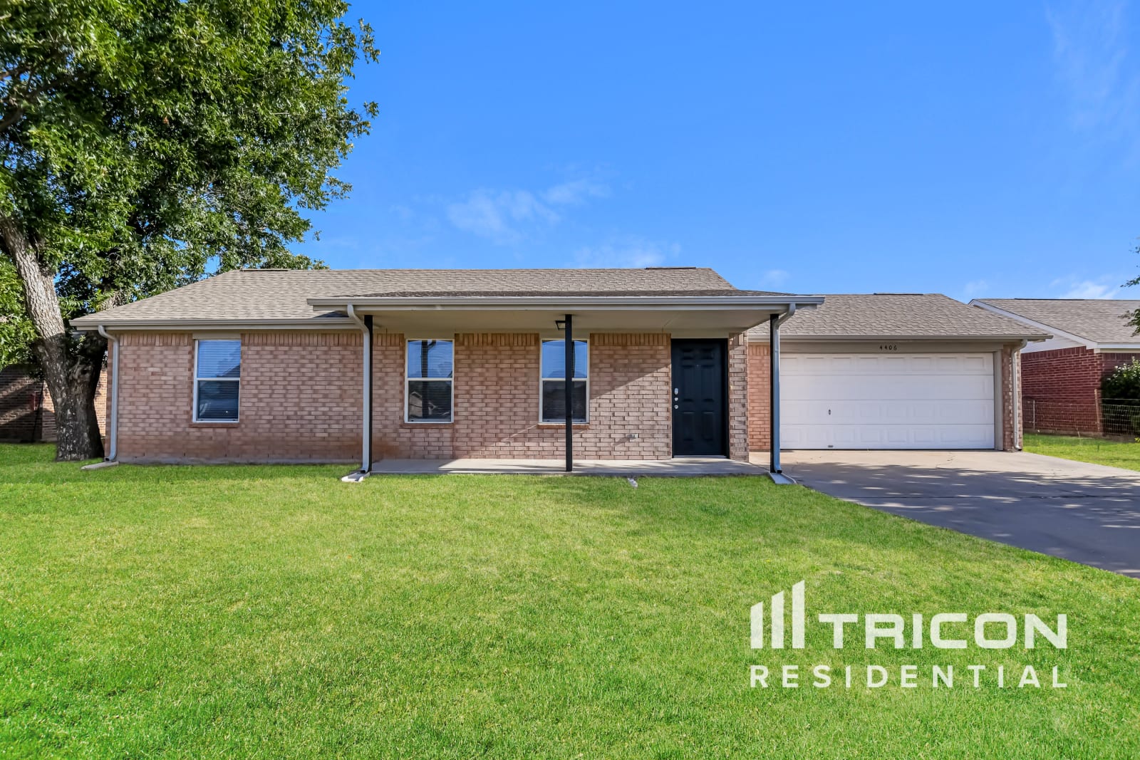 4406 Rob Drive Granbury TX