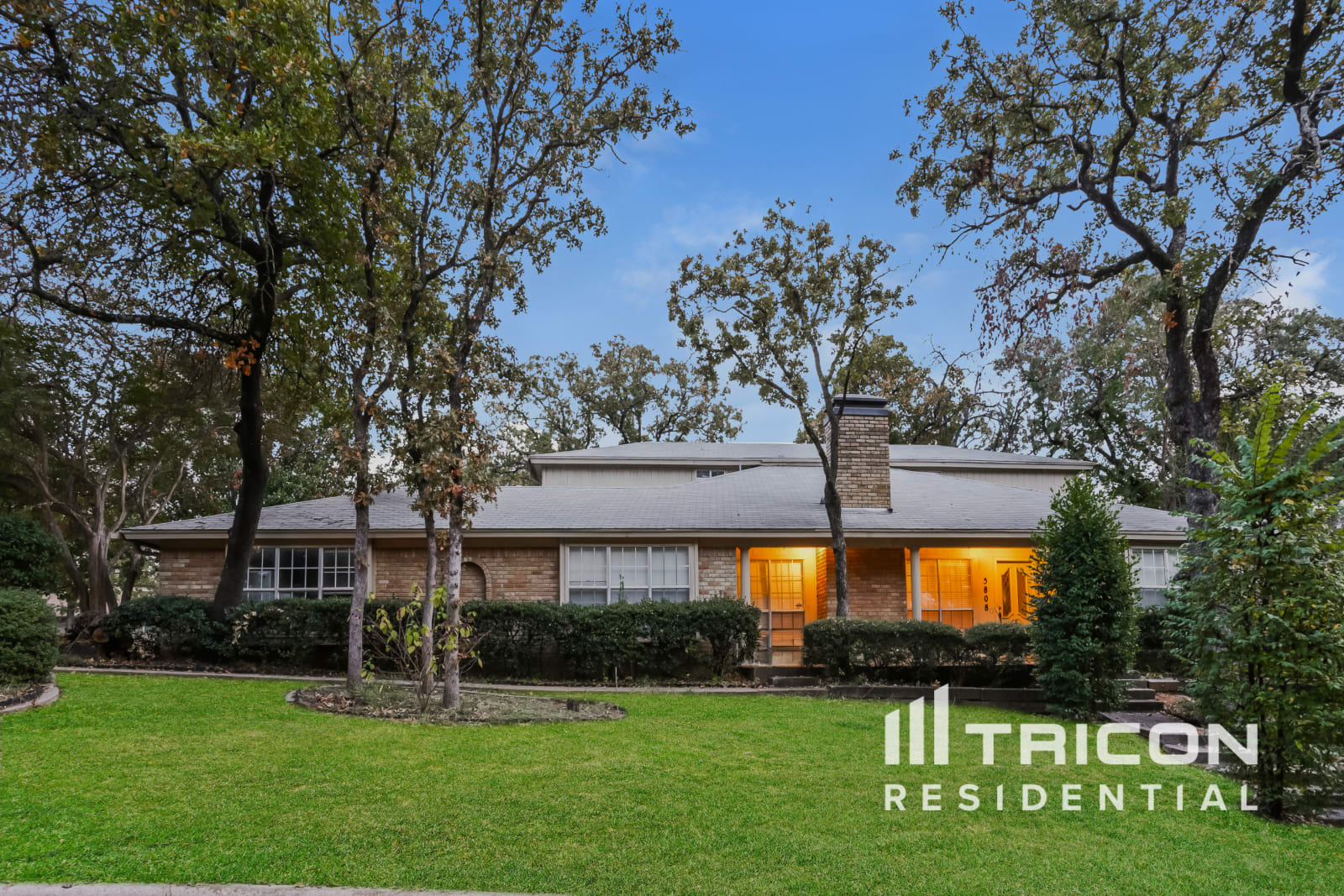 5808 Thoreau Ln Arlington TX