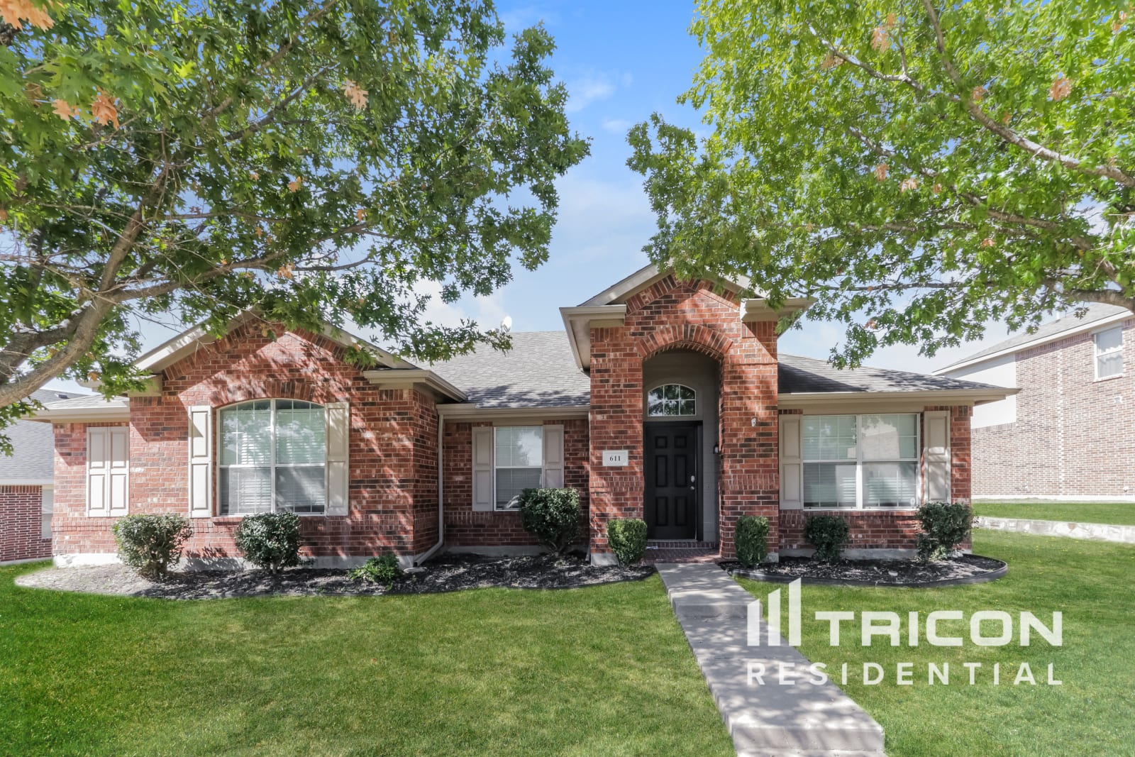 611 Magnolia Lane Glenn Heights TX