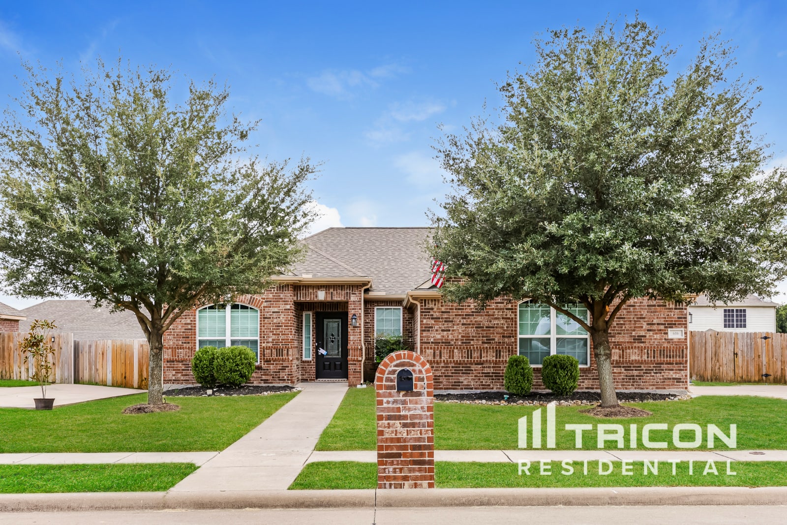 616 Meadow Springs Dr Glenn Heights TX