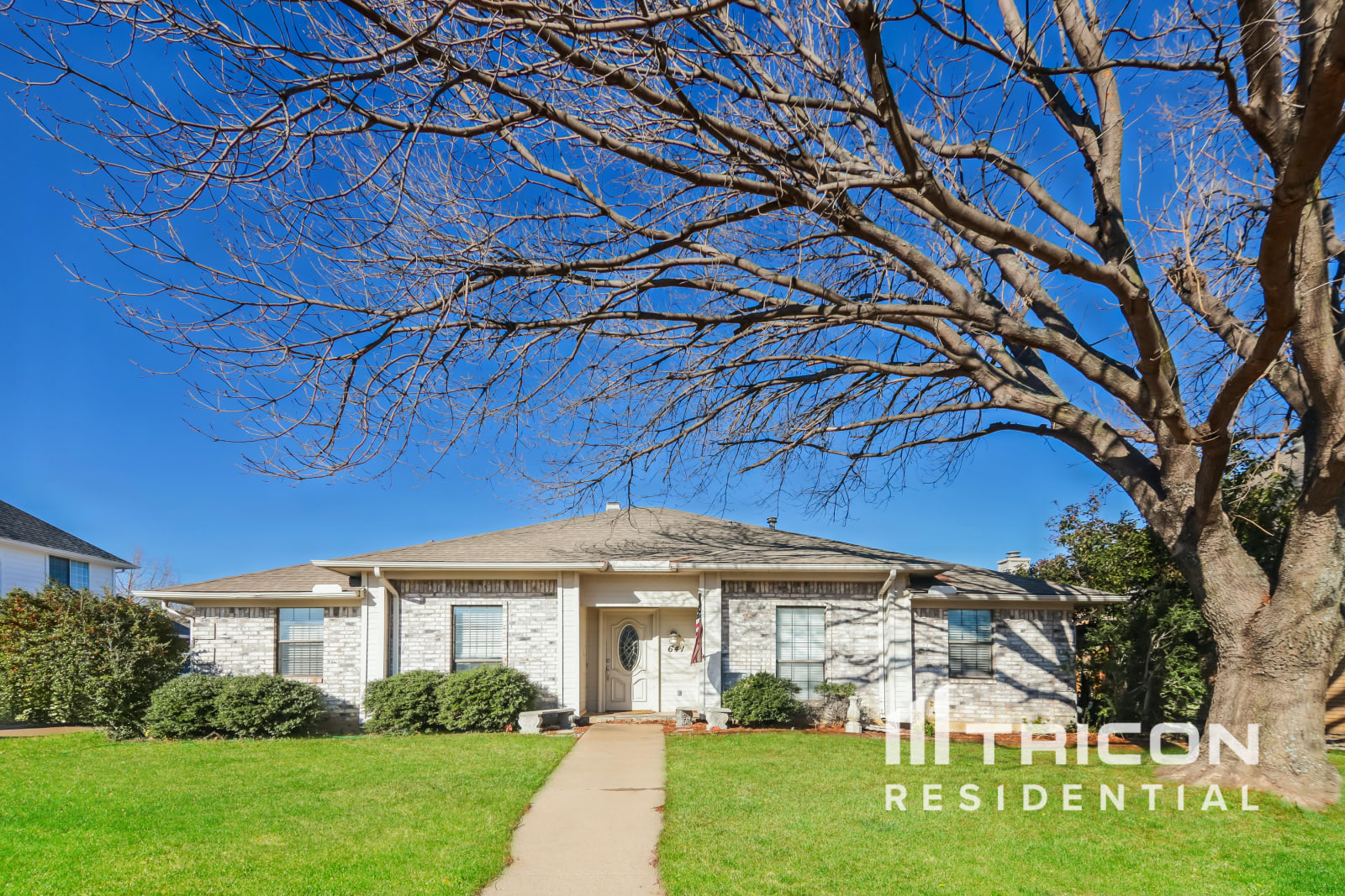 641 Park Ln. Highland Village TX