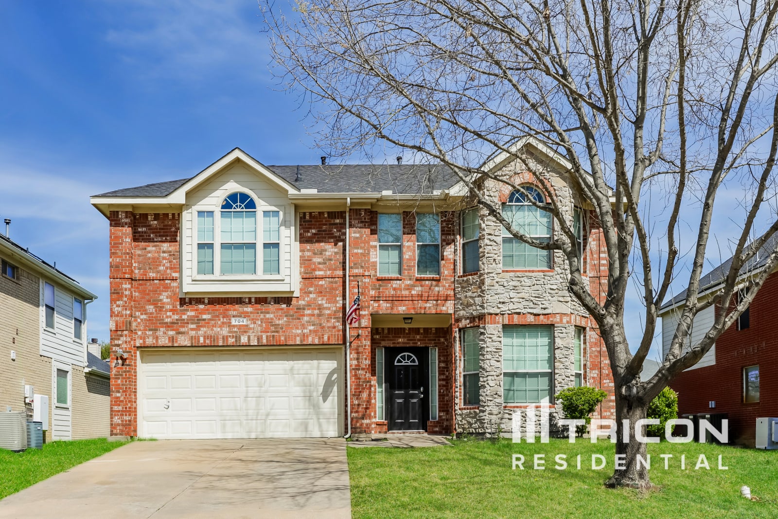 704 Crockett Drive Mansfield TX