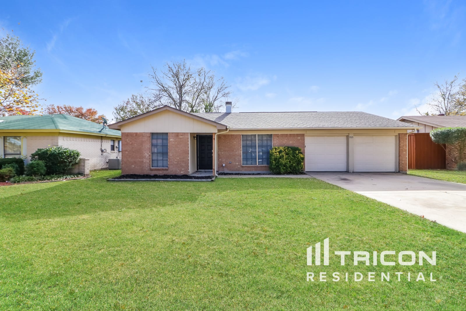 705 Barkridge Trail Burleson TX