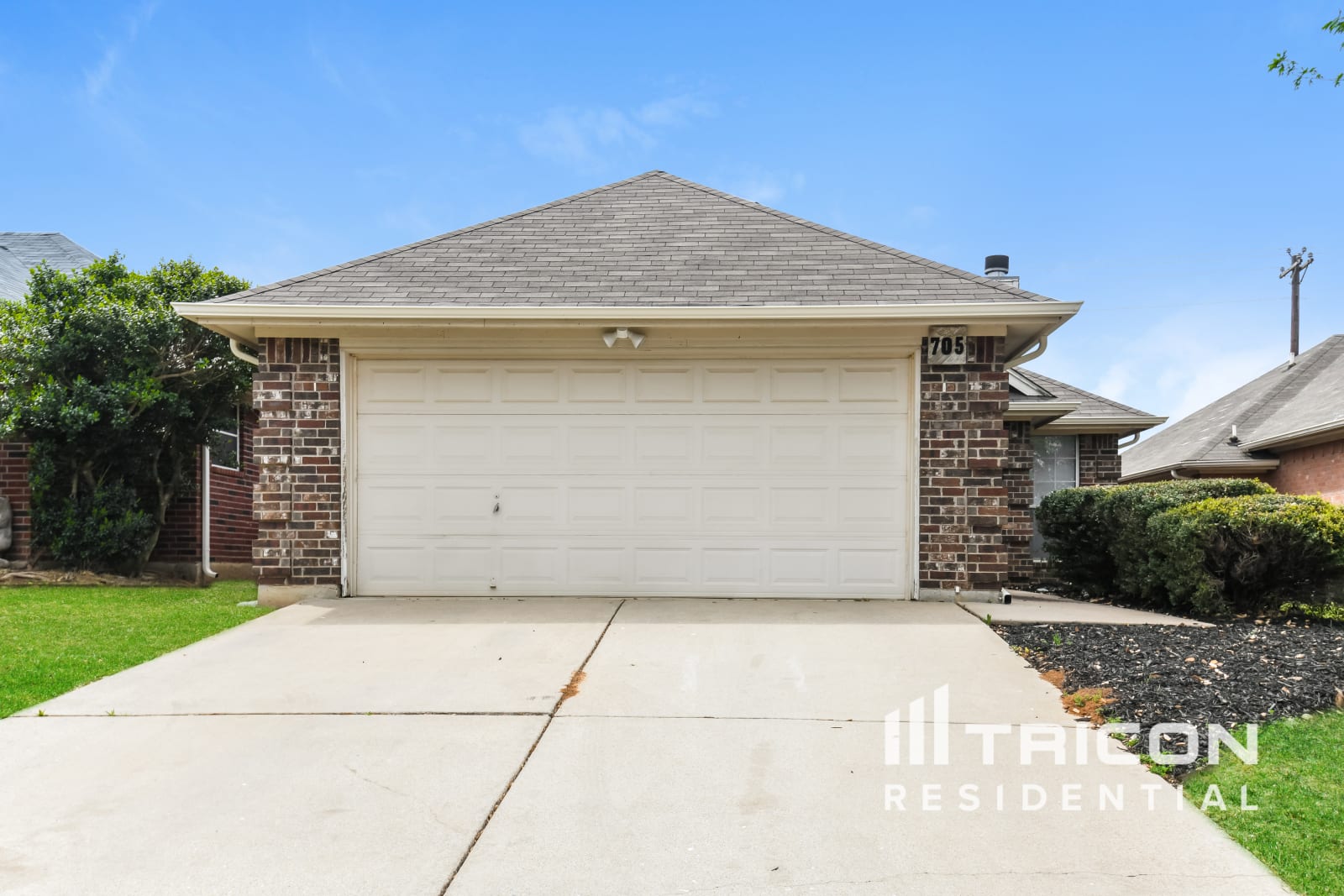 705 Stribling Circle Azle TX