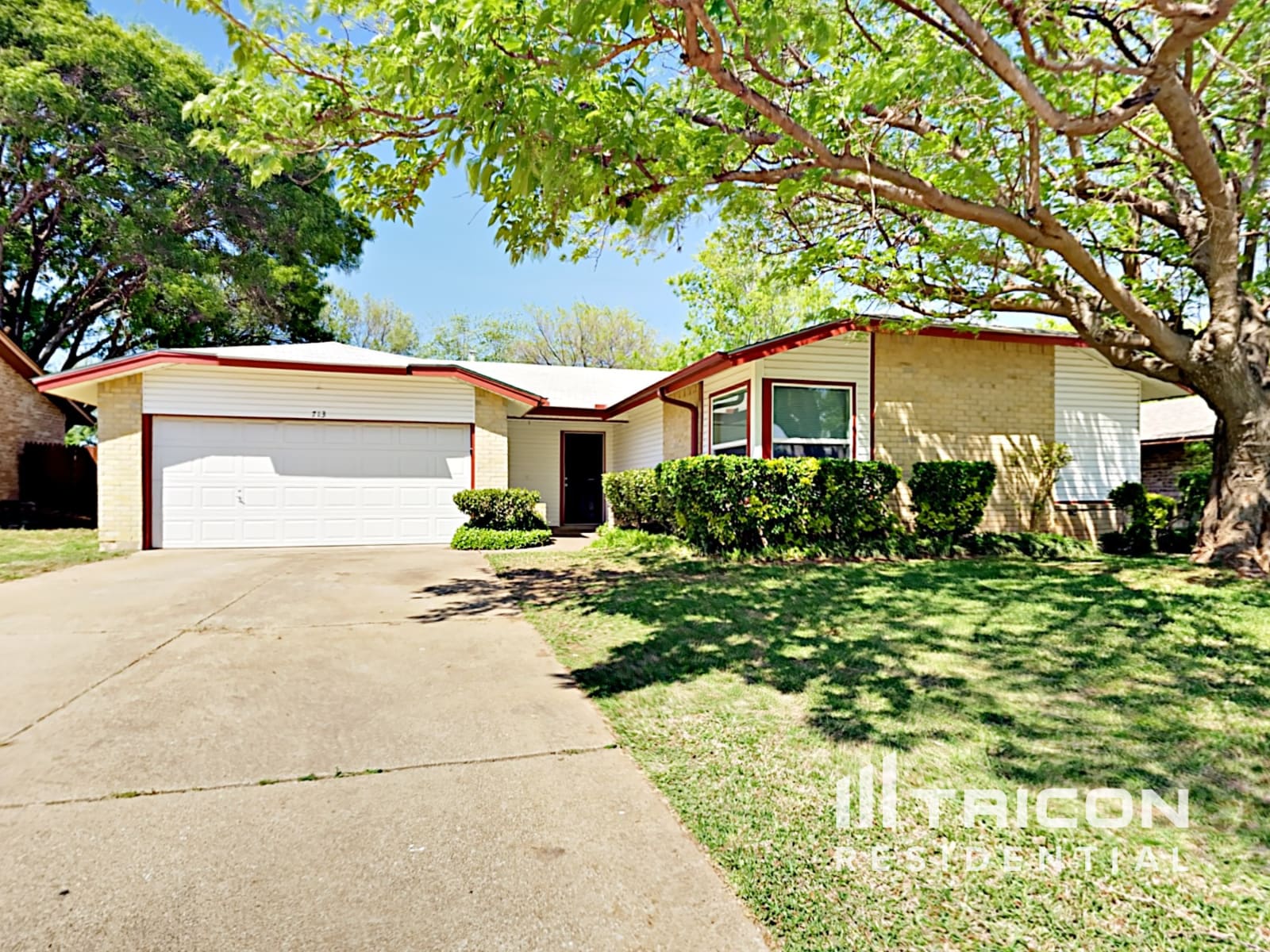 713 Cavendish Drive Arlington TX