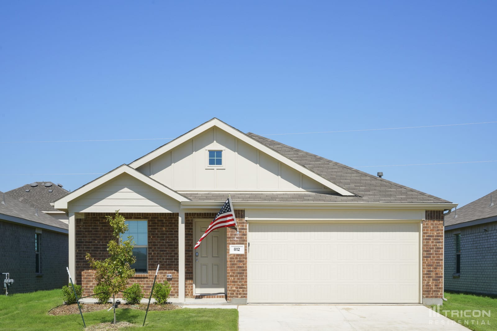 812 Odlozil Lane Ennis TX