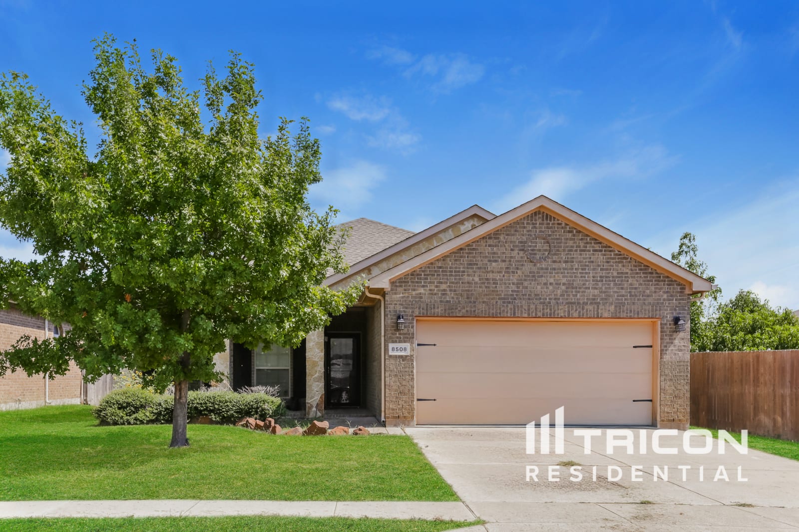 8508 Axis Deer Run Fort Worth TX