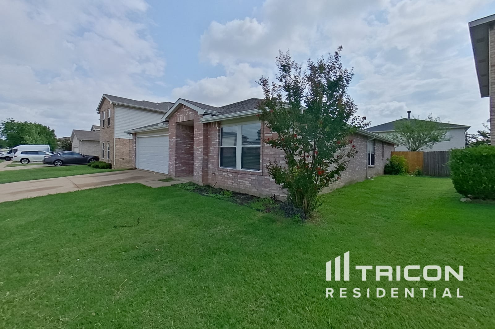8769 Garden Springs Dr Fort Worth TX