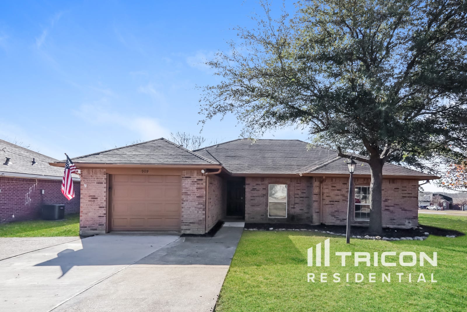 909 Meadowdale Drive Royse City TX