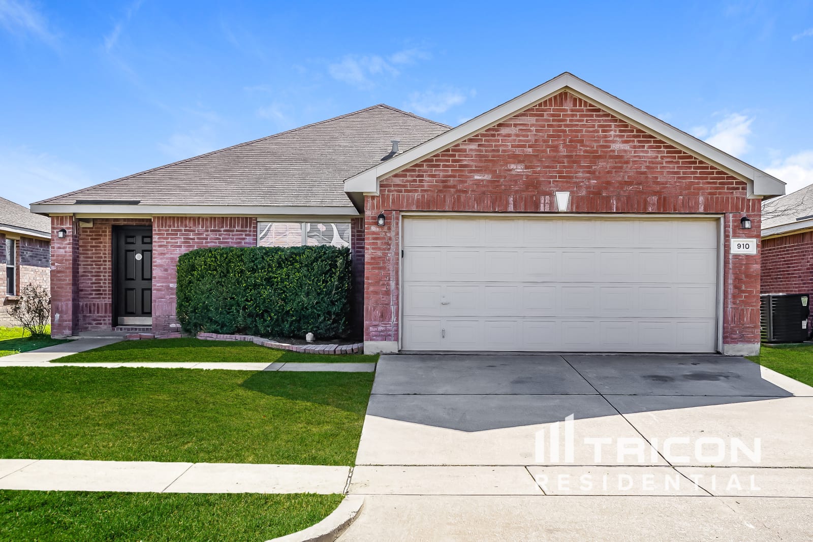 910 Pryor Drive Arlington TX