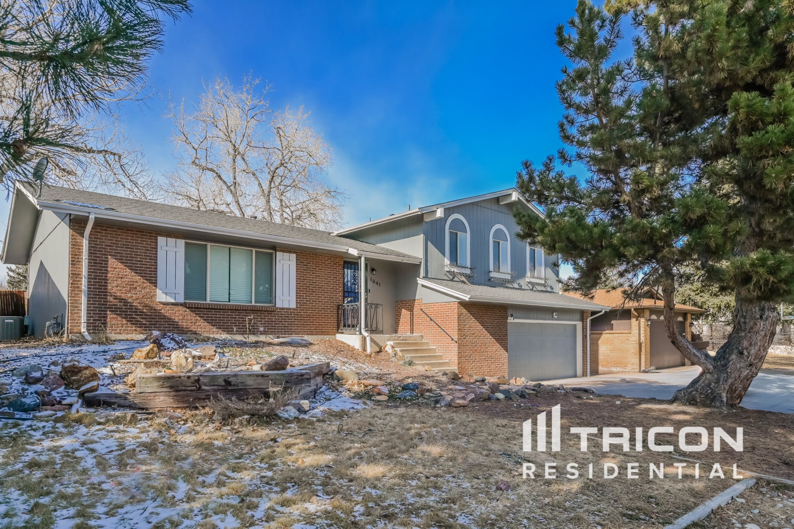 1641 S Oswego St Aurora CO