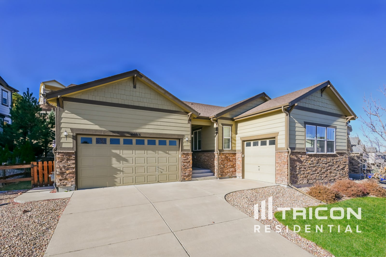 2465 McCracken Ln Castle Rock CO