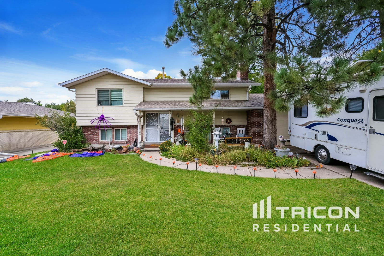 2965 S Eaton St Denver CO