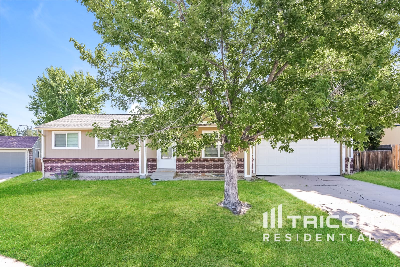 4323 S Eagle Circle Aurora CO