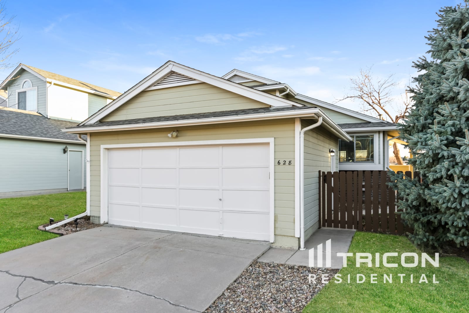 628 Longfellow Ln Littleton CO