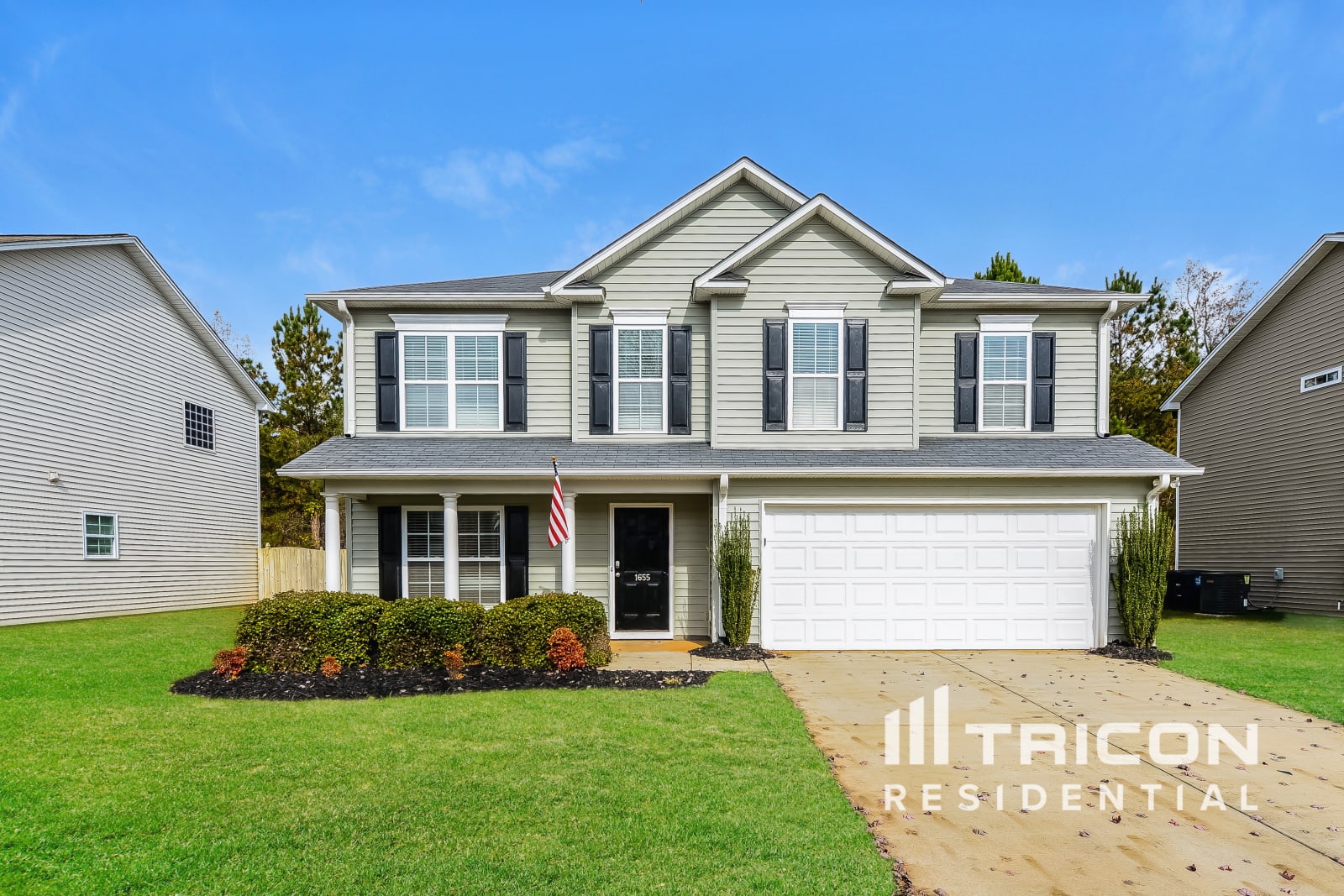 1655 Crestlawn Trail Pfafftown NC