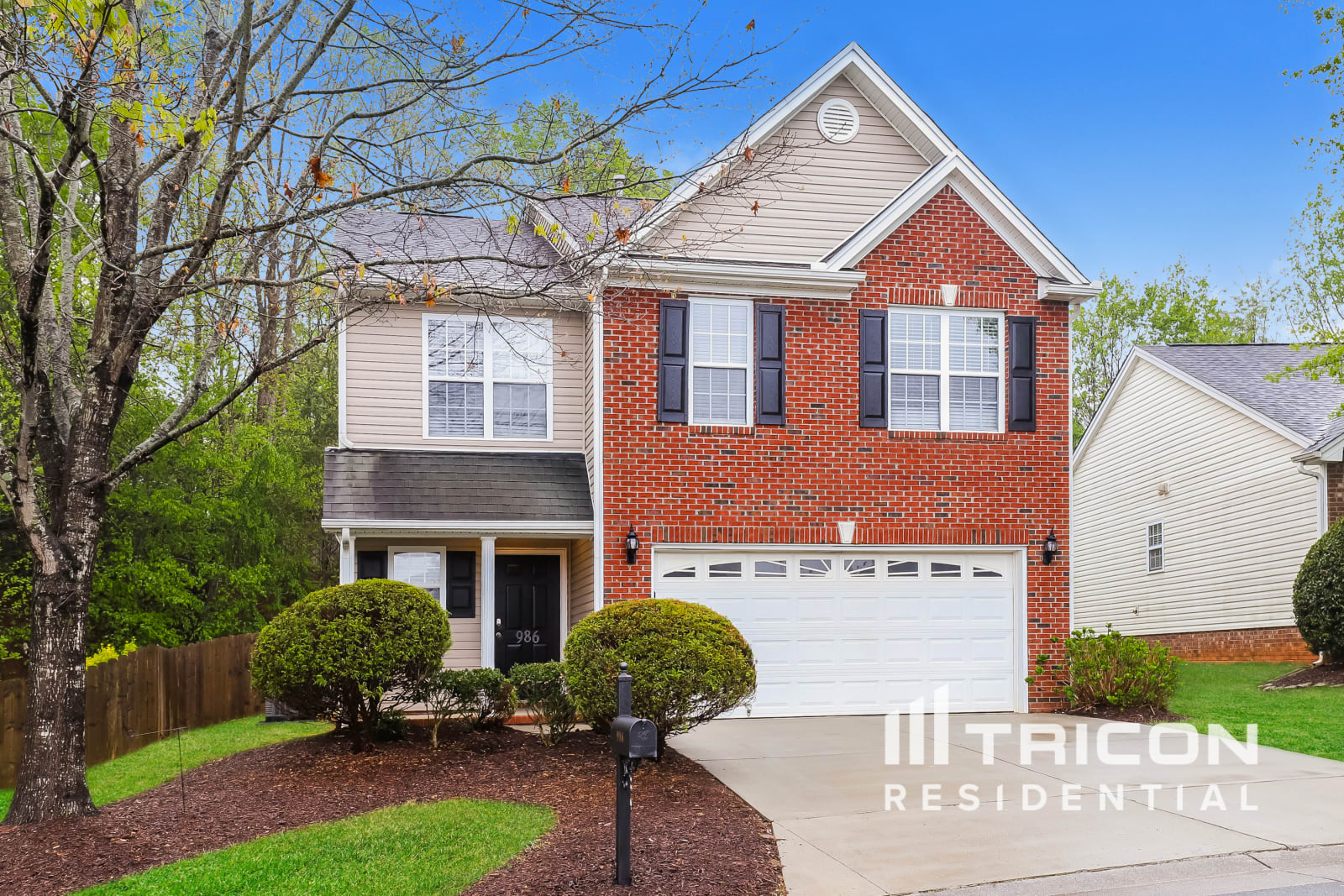 986 Peachtree Meadows Cir Kernersville NC