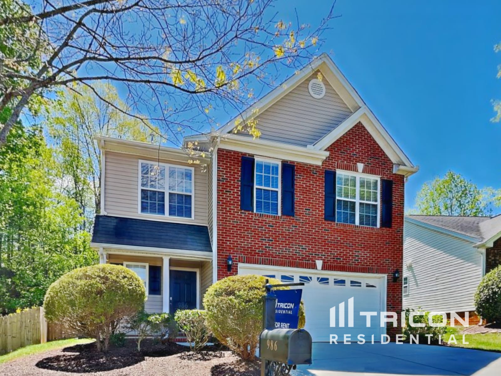 986 Peachtree Meadows Cir Kernersville NC
