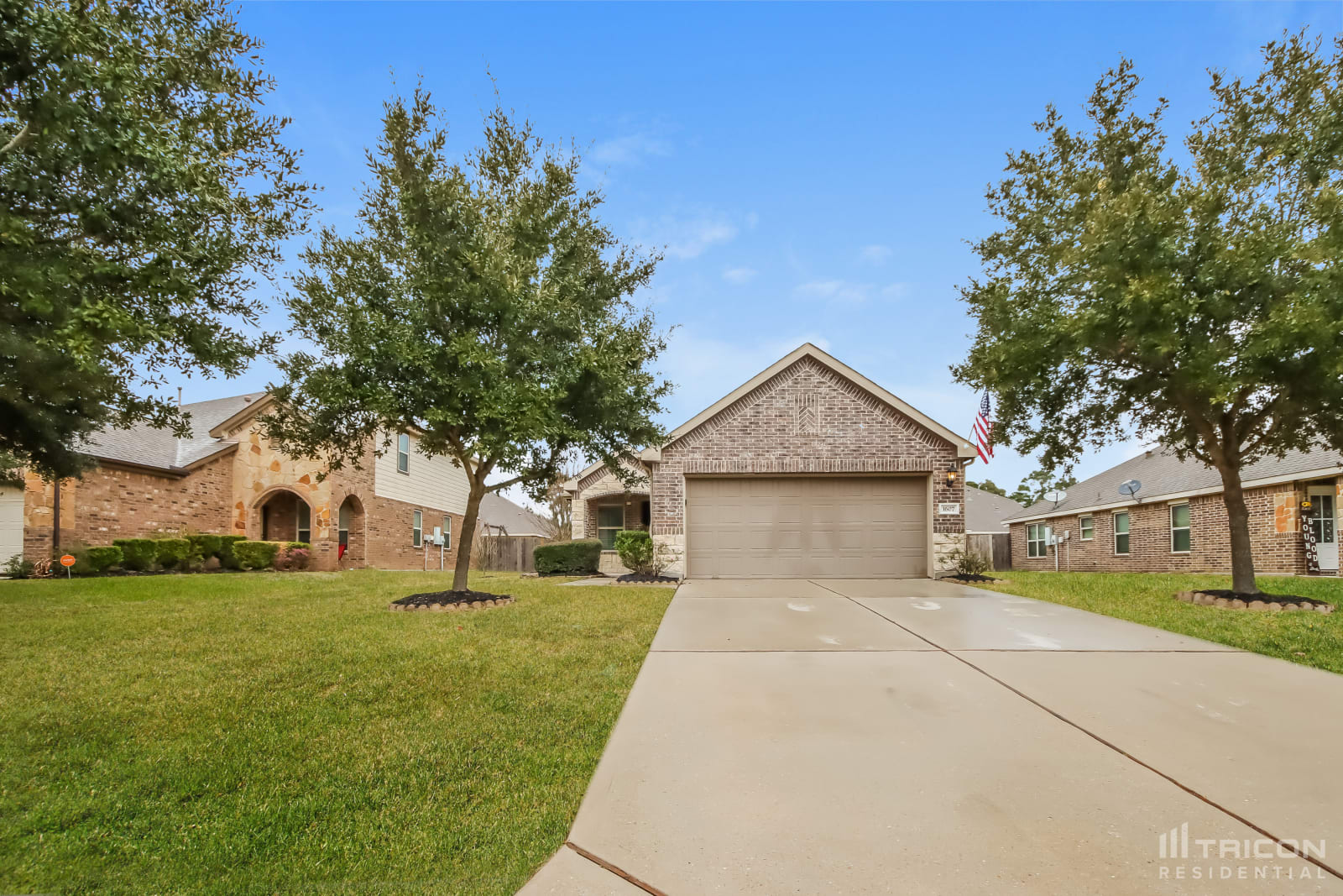 1607 Hickory Burl Lane Conroe TX