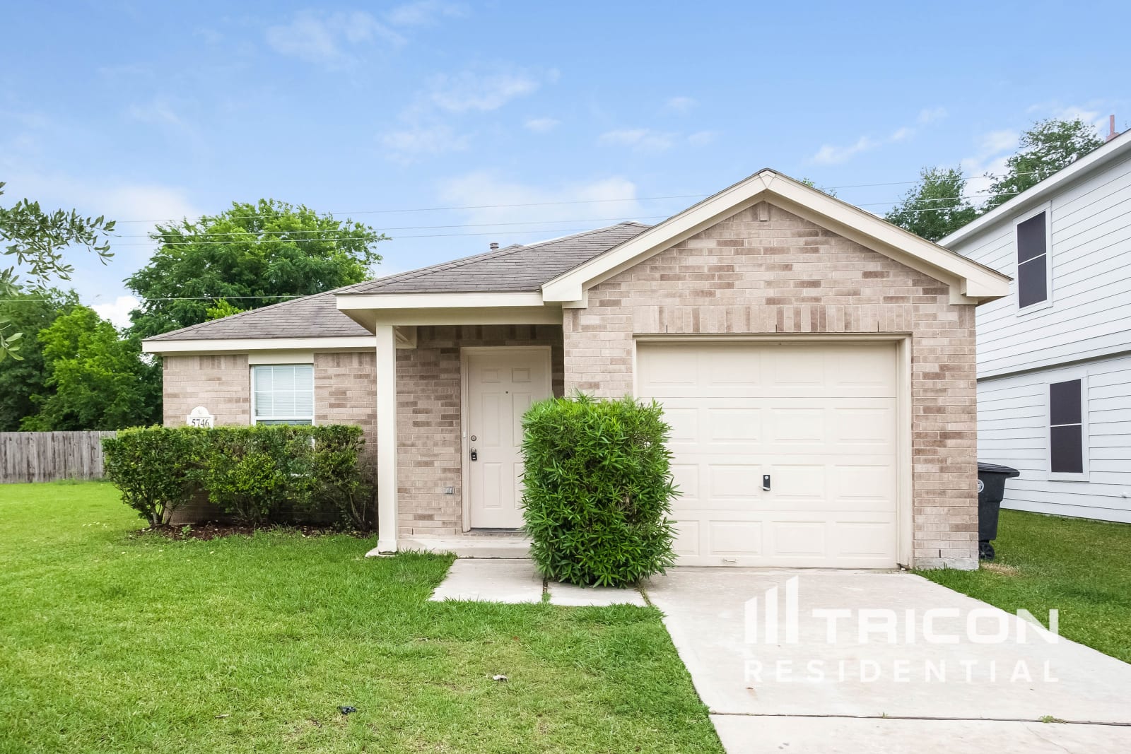 5746 Gasser Lane Houston TX