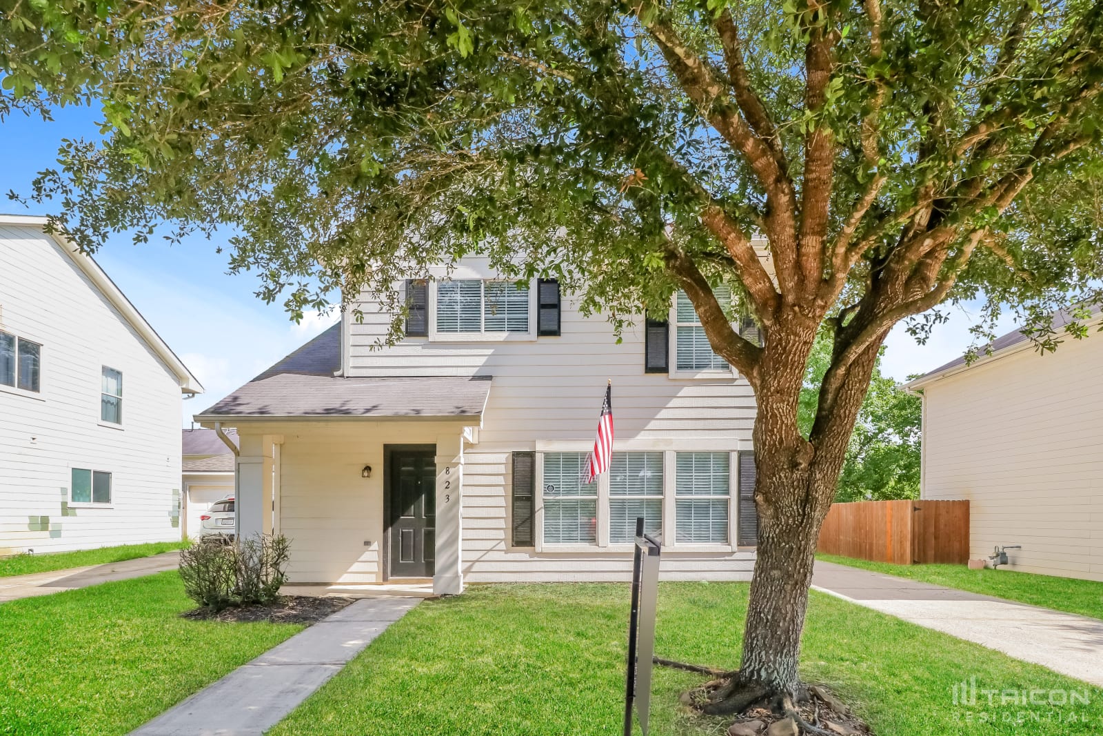 823 Lightningbug Lane Conroe TX