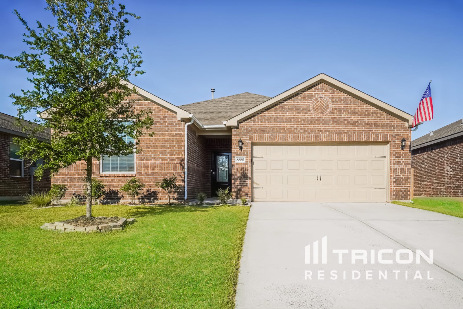 8888 Oval Glass Street Conroe TX | Tricon