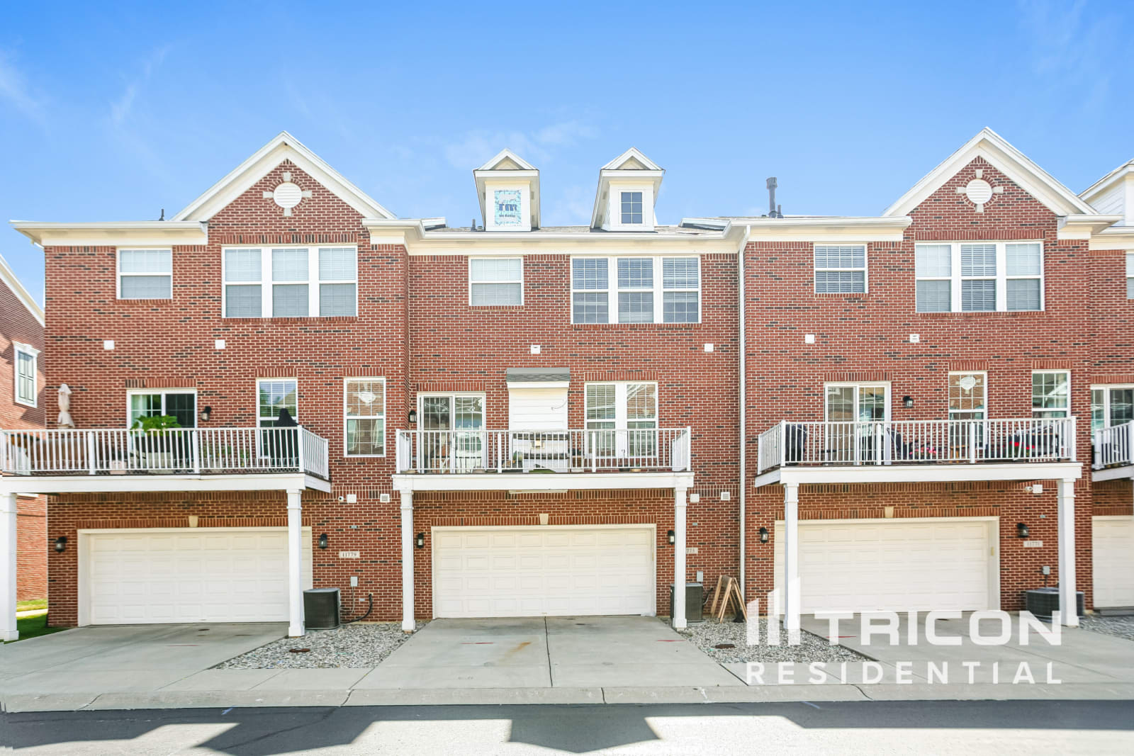 11775 Yale Dr Carmel IN
