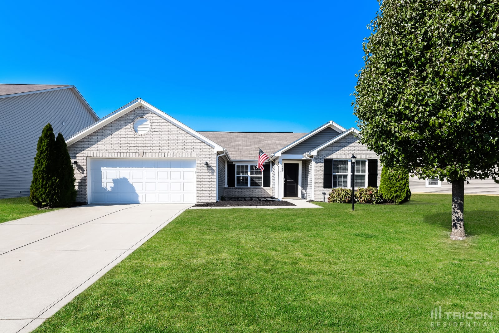 1722 N Creekwater Pass Greenfield IN