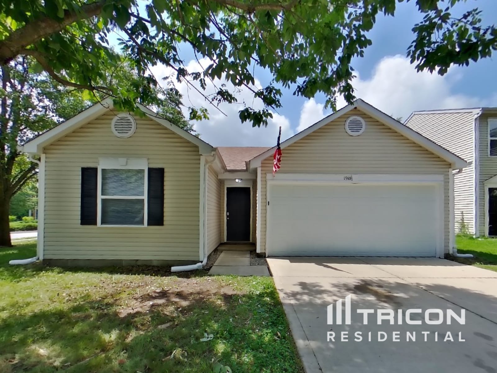 1910 Southernwood Lane Indianapolis IN