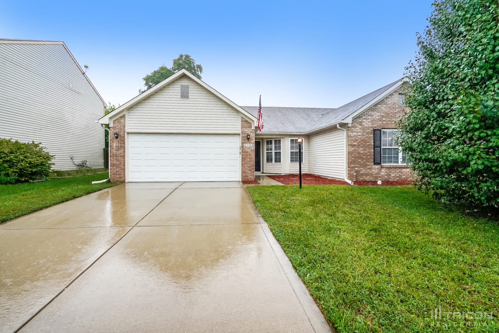 2220 Lakecrest Drive Columbus IN