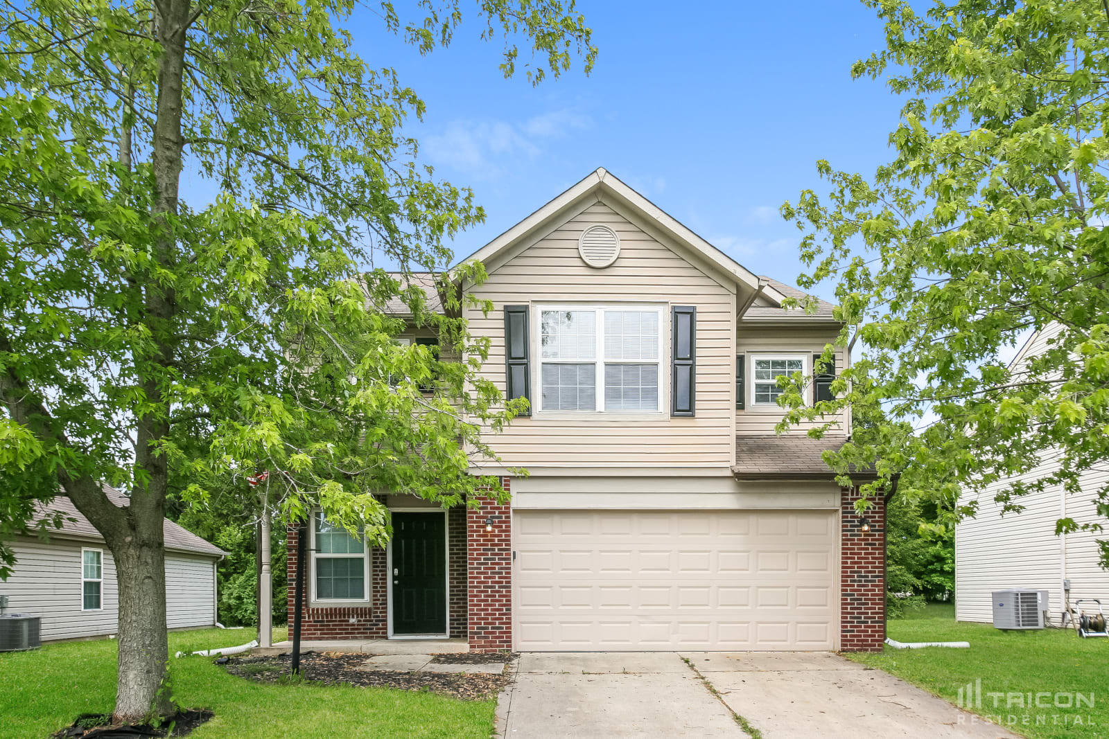 2244 Leaf Drive Indianapolis IN