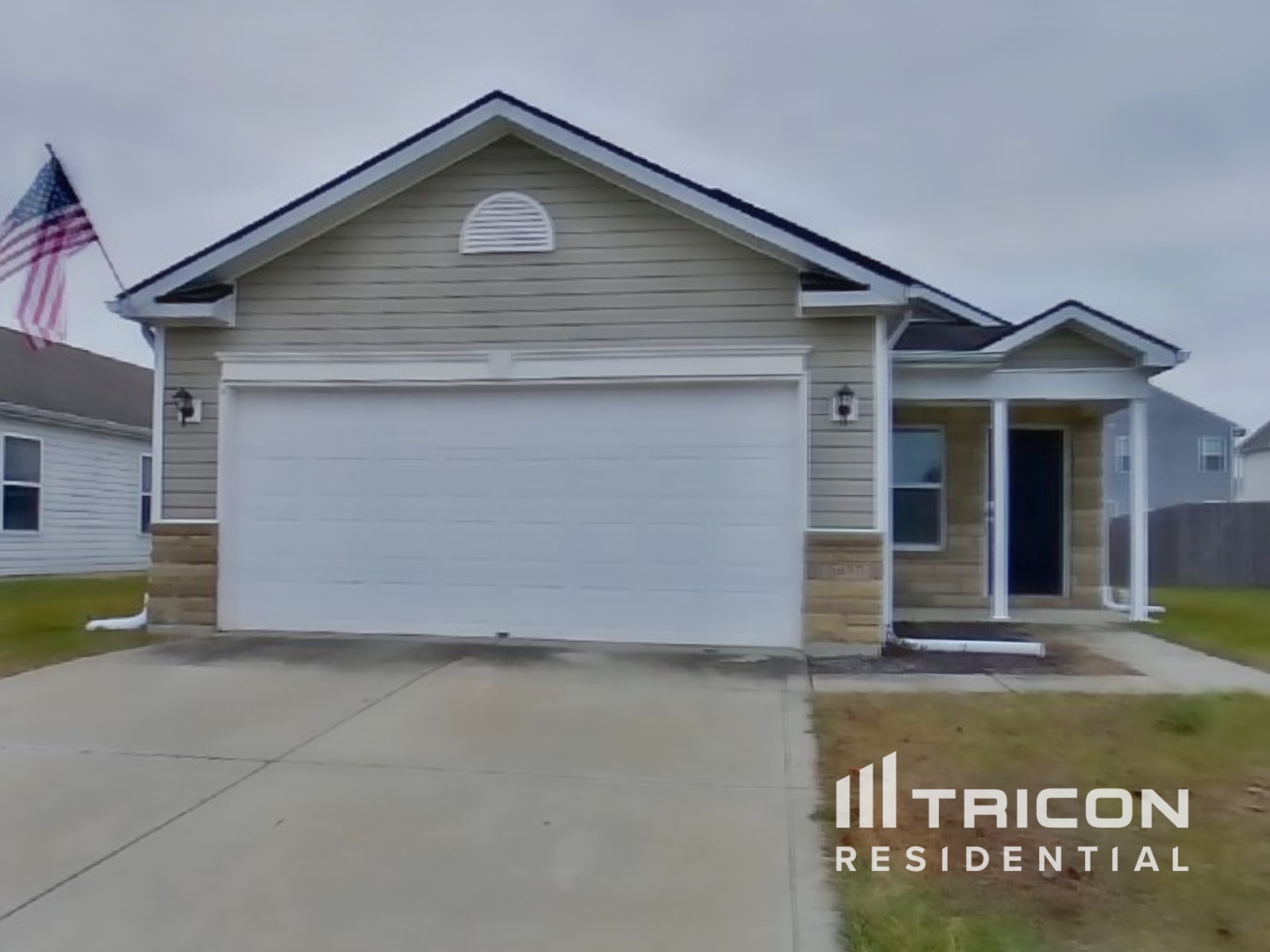 2437 Middle View Drive Columbus IN