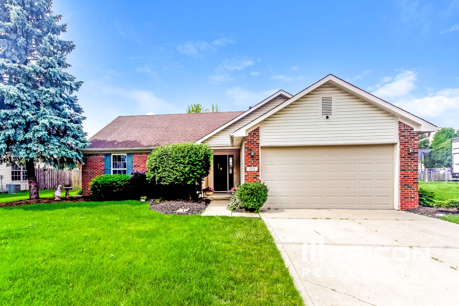 325 E Delaware St Fortville IN