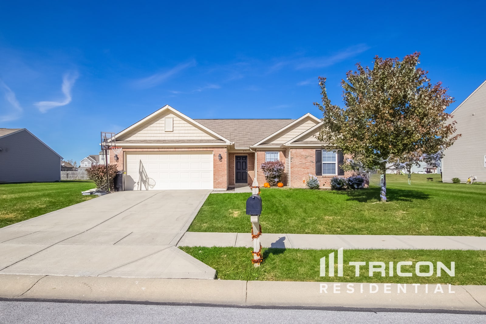 8170 Dartmoth Lane Avon IN