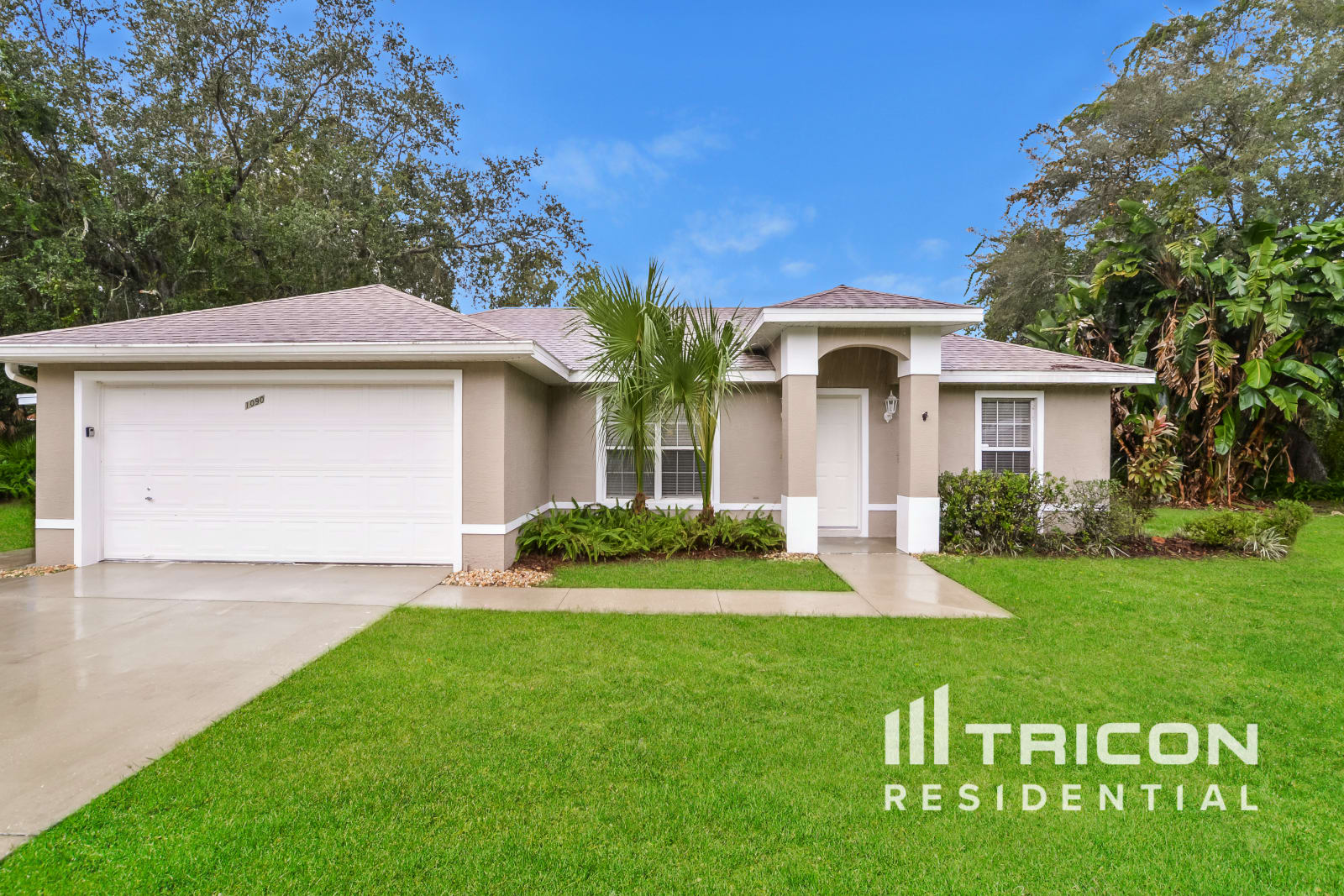 1090 3rd Avenue Deland FL
