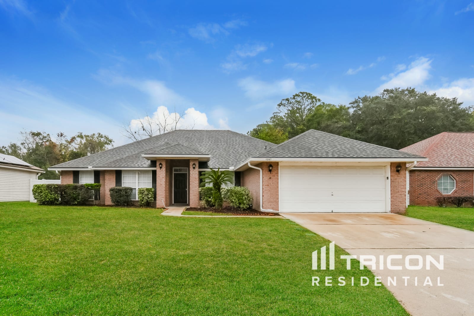 1267 Summit Oaks Drive E Jacksonville FL