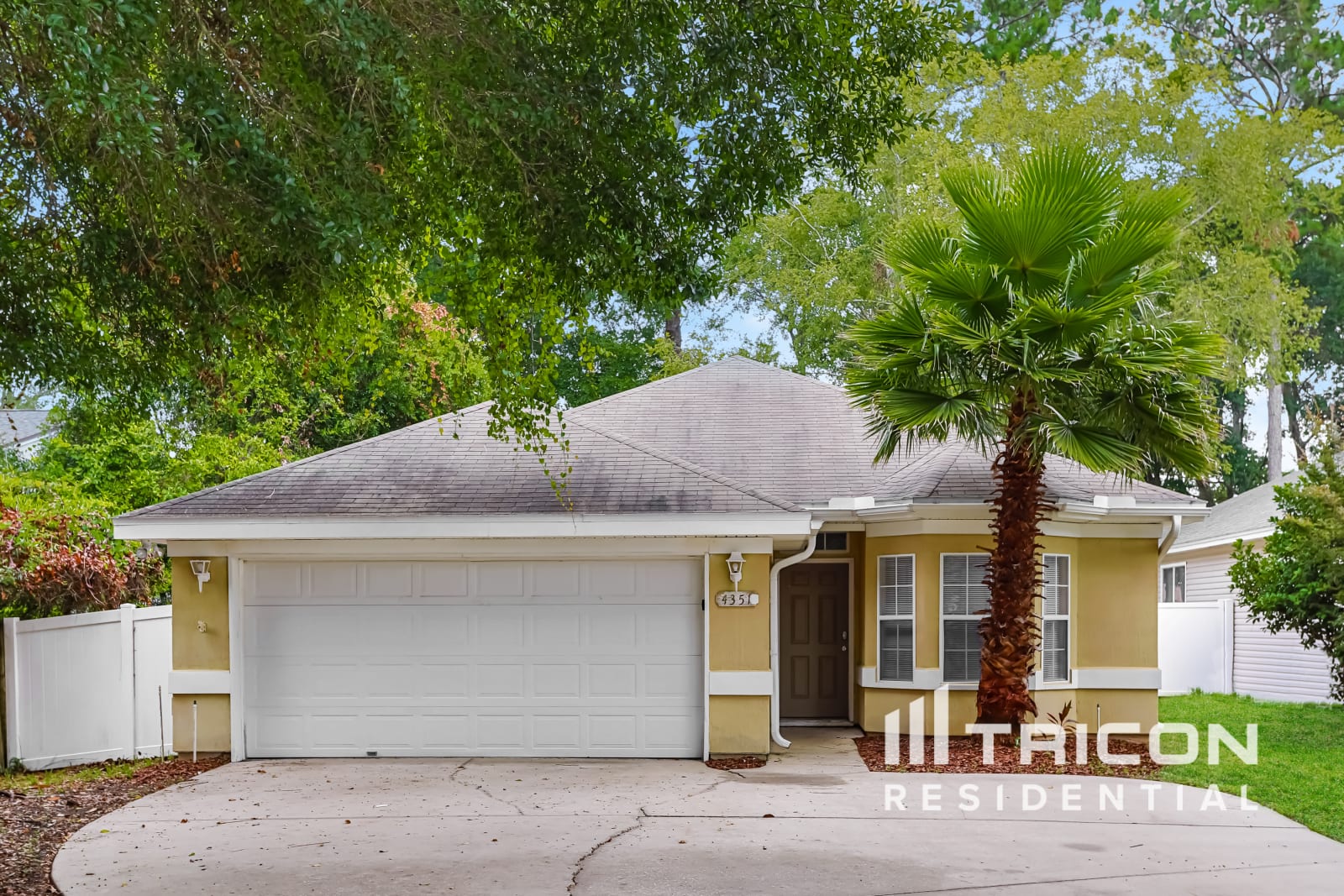4351 Campus Hills Circle Jacksonville FL