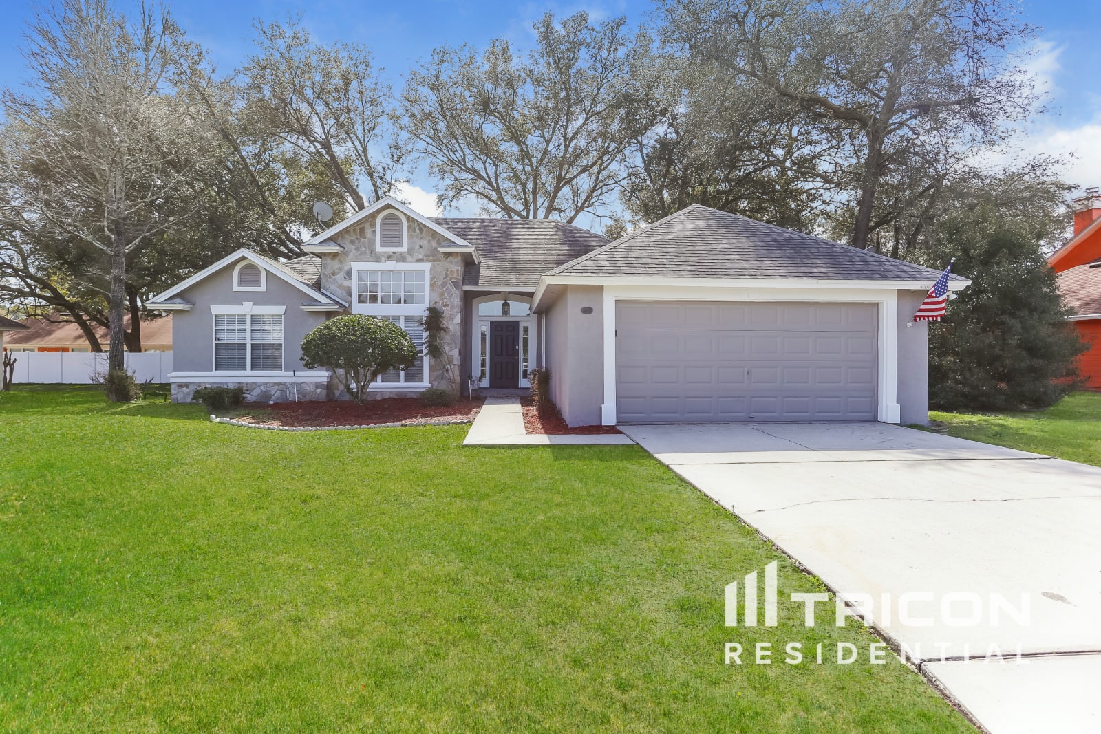 838 Poydras Lane W Jacksonville FL