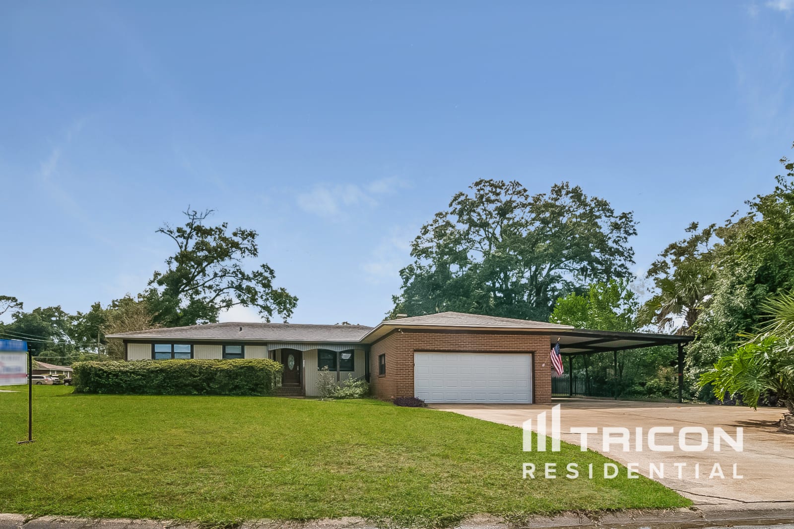 8588 Lamanto Avenue North Jacksonville FL